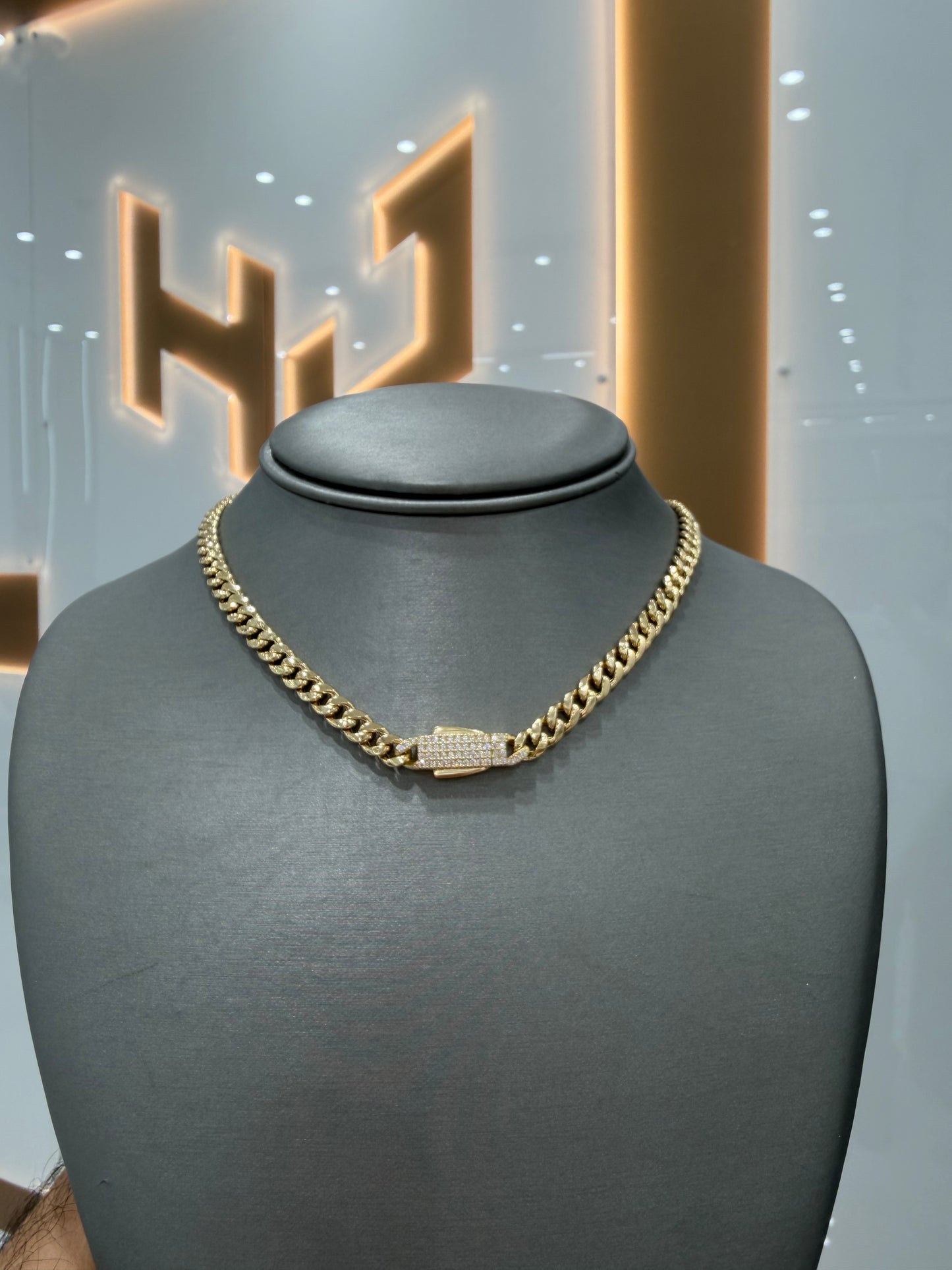 New 14K GB Women Choker