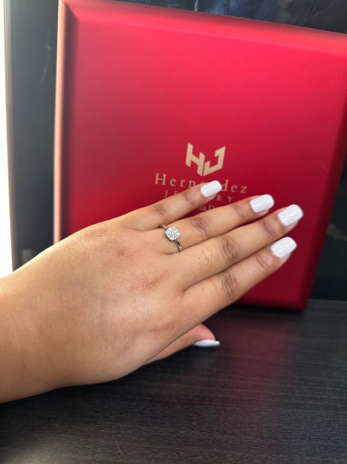 New 14K White Gold Women's Diamond Ring. H.J™️