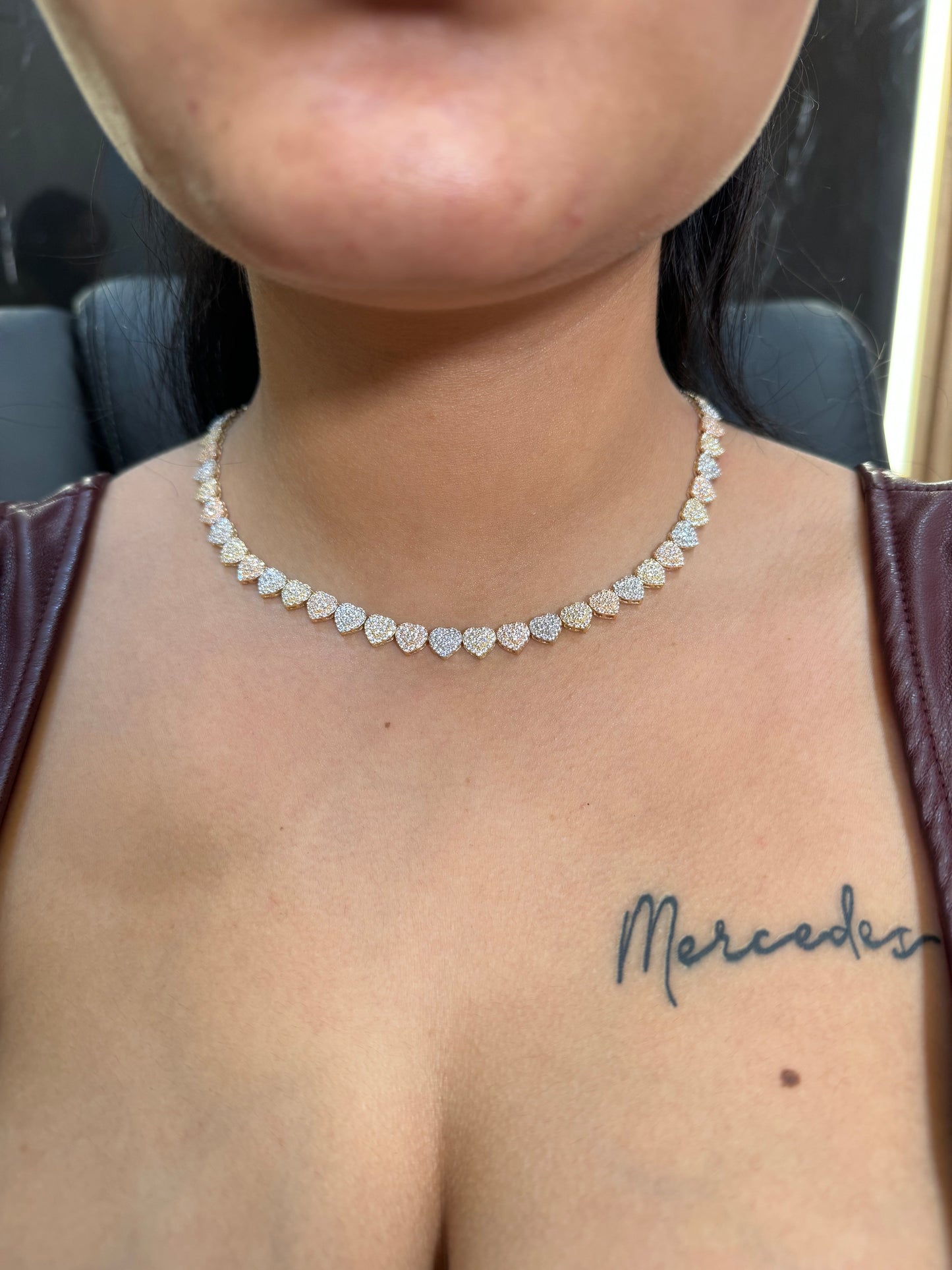 14K New CZ Tricolor Heart Choker (16”). H.J™️