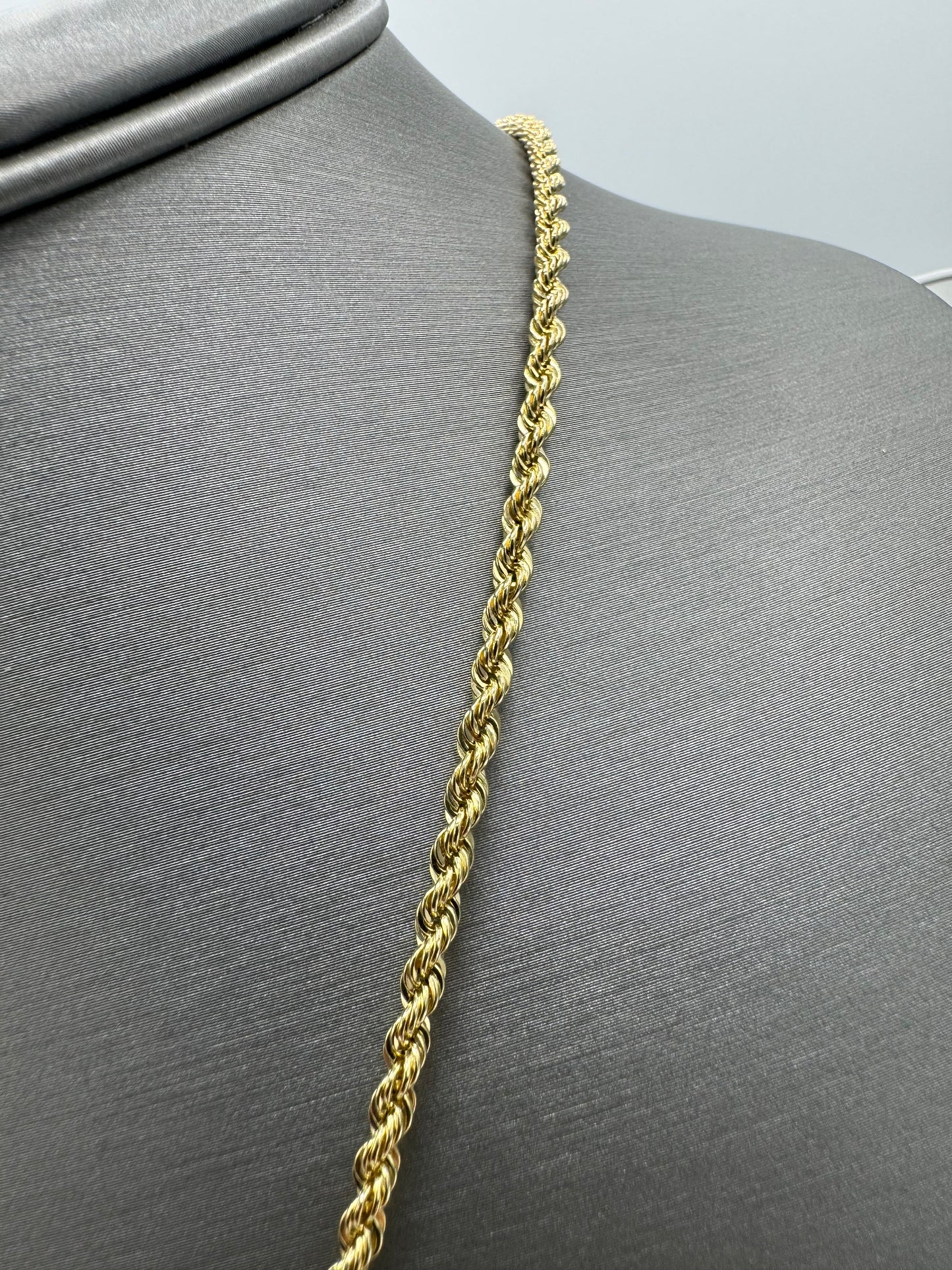 New 14K Lion Face Pendant & Rope Chain (3.0MM). H.J™️