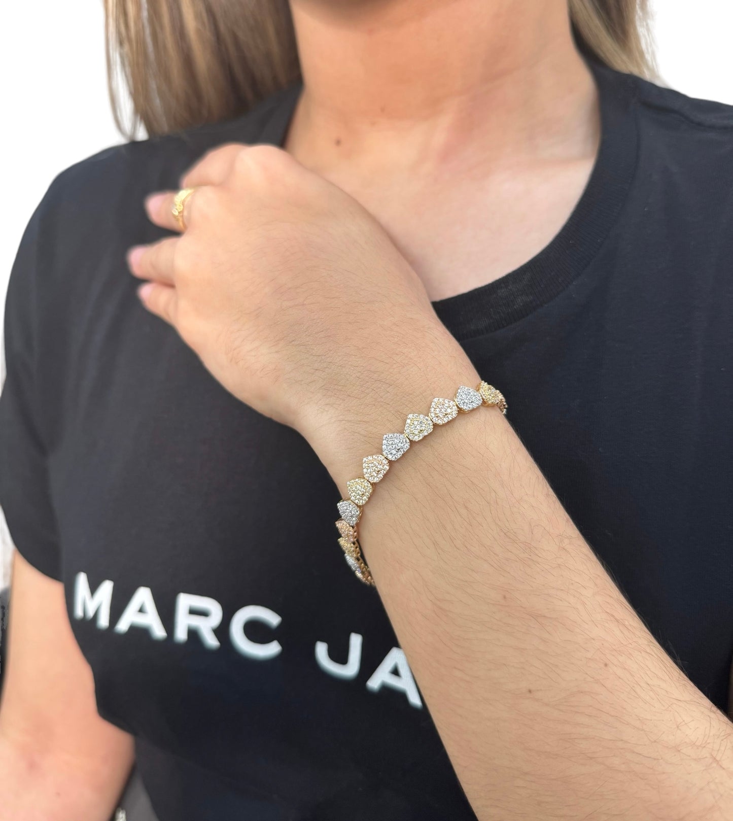 New 14K CZ Tricolor Heart Bracelet (7.5MM). H.J™️