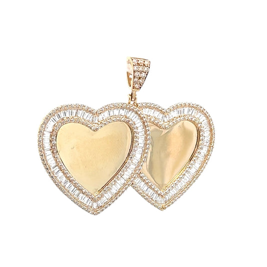 New 14K CZ Heart Double Picture Pendant. H.J™️